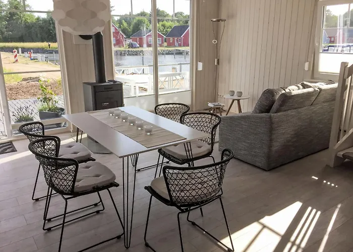 Chalet Pippilotta - Am Wasser By Interhome